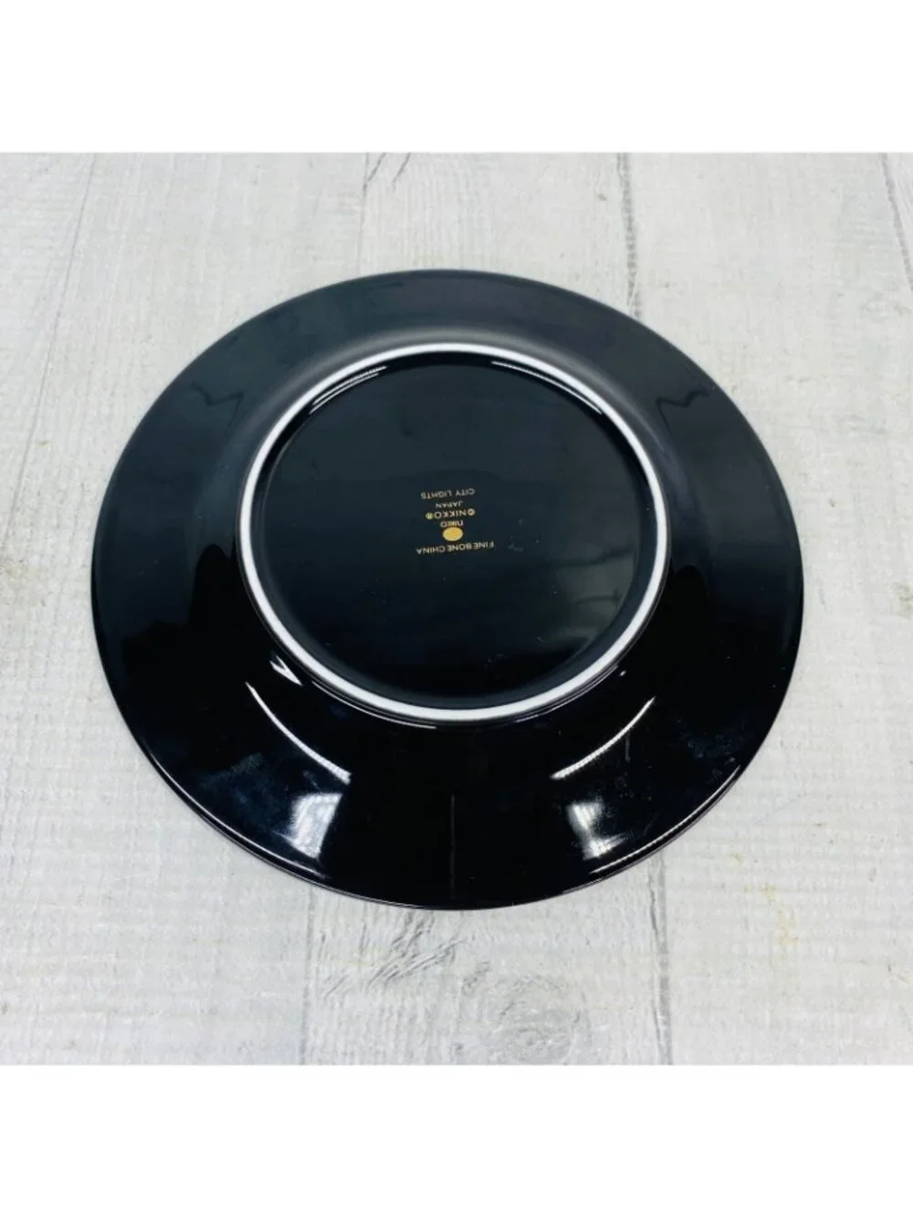 Nikko CITY LIGHTS Bone China Black Body Gold Swirl Inner Bread Side Plate Set 5